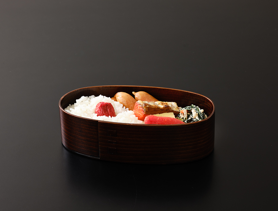 こばん弁当箱（小）ふき漆蓋開